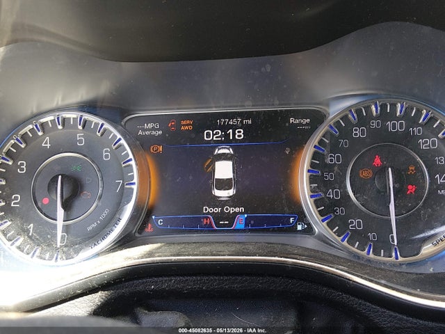 2015 Chrysler 200 C მანქანა იყიდება აუქციონზე, vin: 1C3CCCEG7FN530218, აუქციონის ნომერი: 45082635