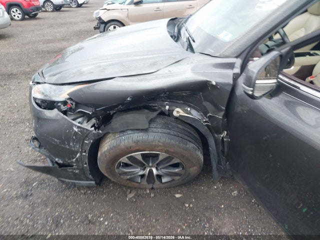 Продаж на аукціоні авто 2022 Toyota Highlander Xle, vin: 5TDGZRBH3NS184804, номер лоту: 45082639