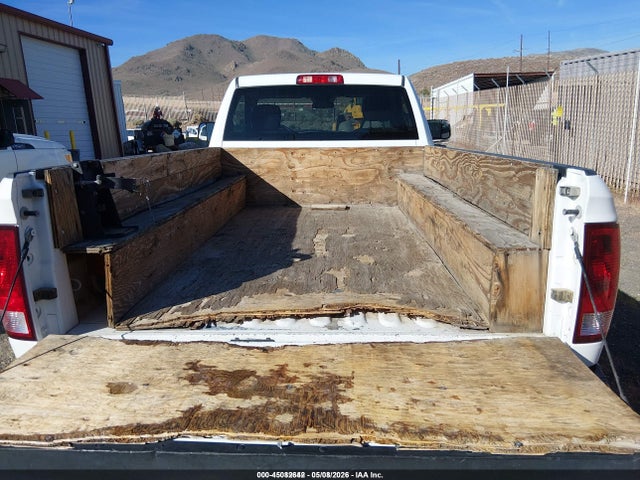 3C6JR6DG4KG503900 RAM 1500 Classic Tradesman 4x2 8&#039; Box