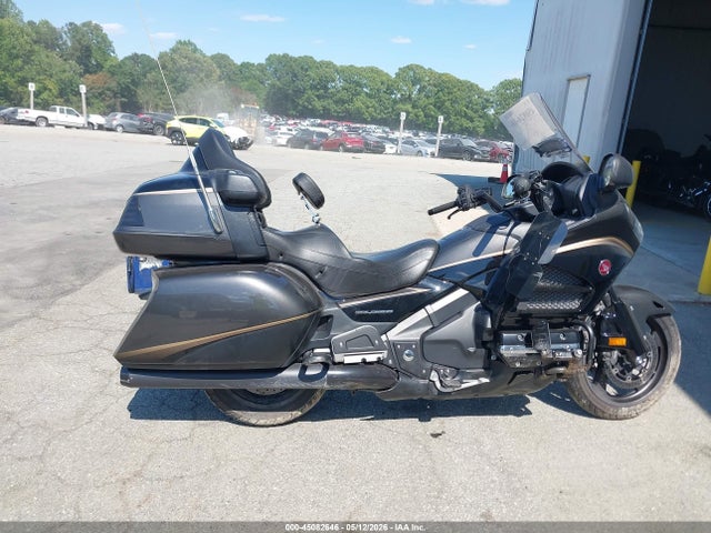 JH2SC68G3GK401648 Honda GL1800