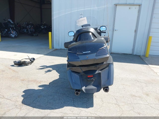 JH2SC68G3GK401648 Honda GL1800