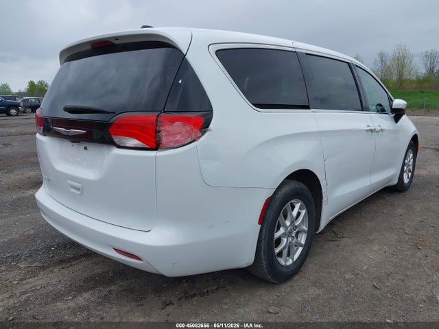 Продаж на аукціоні авто 2022 Chrysler Voyager Lx, vin: 2C4RC1CG8NR223820, номер лоту: 45082656