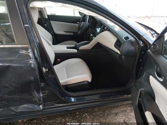 Продажа на аукционе авто 2019 Honda Insight Lx, vin: 19XZE4F19KE013470, номер лота: 45082667