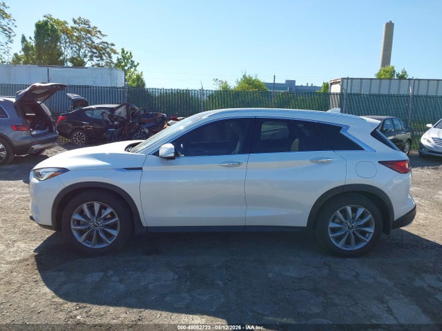 45082723 :رقم المزاد ، 3PCAJ5CB7NF119703 vin ، 2022 Infiniti Qx50 Essential Awd مزاد بيع