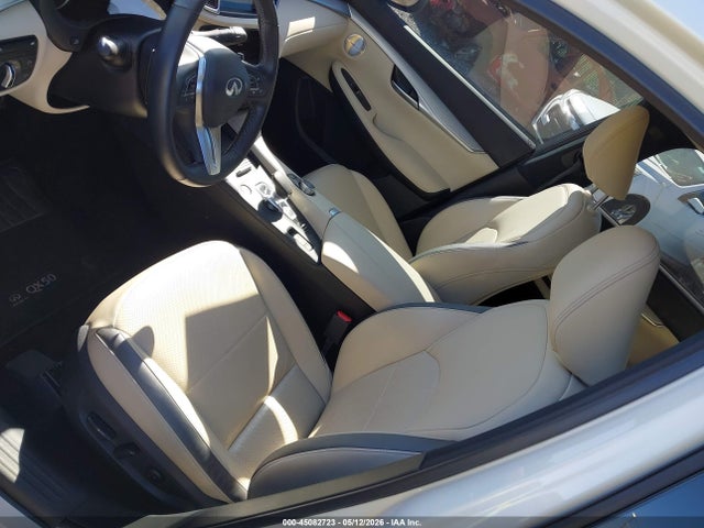 45082723 :رقم المزاد ، 3PCAJ5CB7NF119703 vin ، 2022 Infiniti Qx50 Essential Awd مزاد بيع