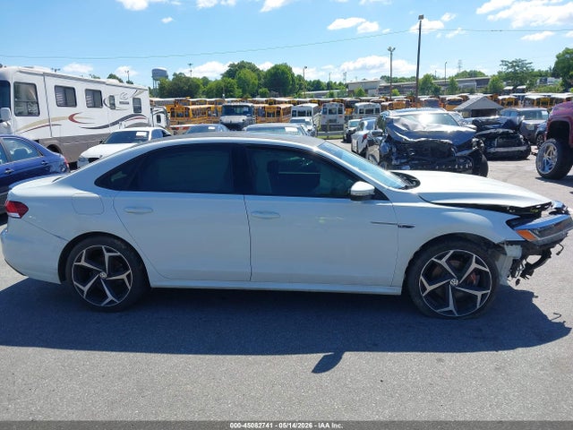 Продаж на аукціоні авто 2021 Volkswagen Passat 2.0t R-line, vin: 1VWMA7A30MC013896, номер лоту: 45082741