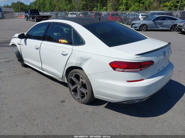 Продаж на аукціоні авто 2021 Volkswagen Passat 2.0t R-line, vin: 1VWMA7A30MC013896, номер лоту: 45082741