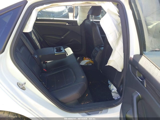 Продаж на аукціоні авто 2021 Volkswagen Passat 2.0t R-line, vin: 1VWMA7A30MC013896, номер лоту: 45082741
