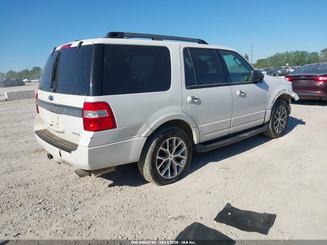 45082750 :رقم المزاد ، 1FMJU1JTXFEF30877 vin ، 2015 Ford Expedition Xlt مزاد بيع