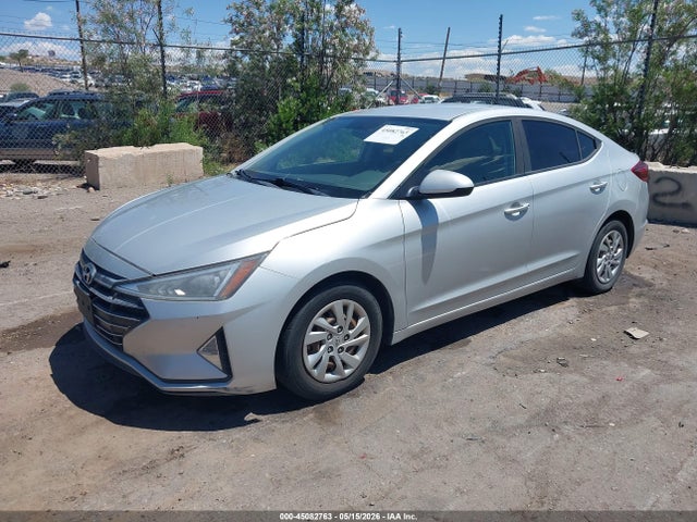 Hyundai ELANTRA SE 2019 5NPD74LF4KH476861 Image 2
