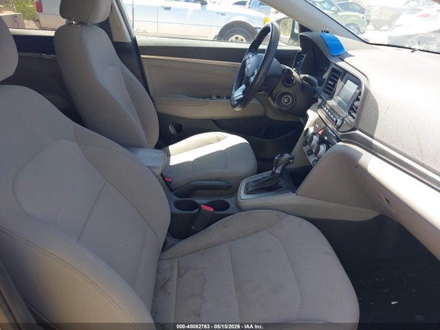 Hyundai ELANTRA SE 2019 5NPD74LF4KH476861 Image 5