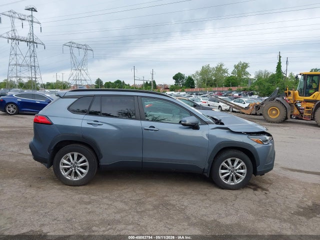 Toyota Corolla Cross Le 2022 7MUCAABG2NV006256 Image 13