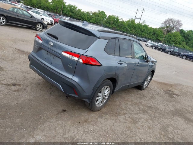 Toyota Corolla Cross Le 2022 7MUCAABG2NV006256 Image 4