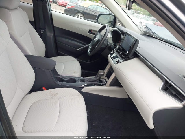 Toyota Corolla Cross Le 2022 7MUCAABG2NV006256 Image 5