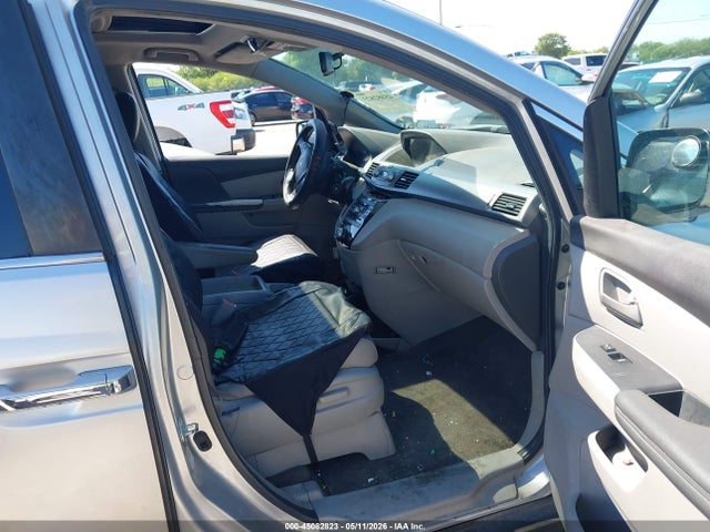 2011 Honda Odyssey Ex-l მანქანა იყიდება აუქციონზე, vin: 5FNRL5H6XBB094624, აუქციონის ნომერი: 45082823