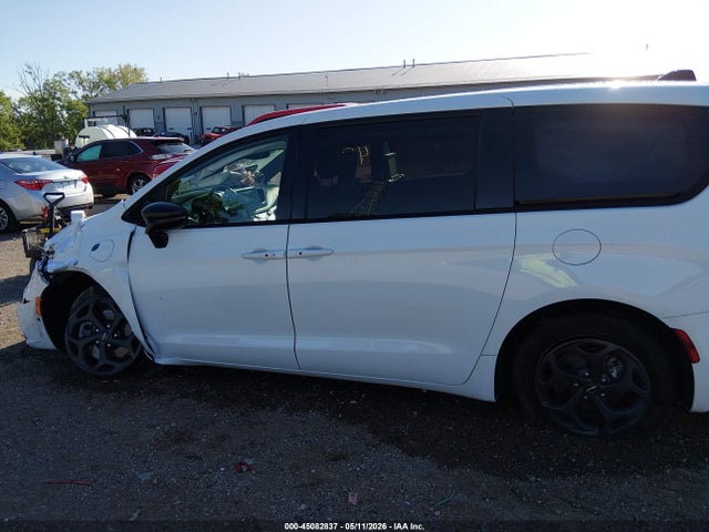 45082837 :رقم المزاد ، 2C4RC1S73PR501639 vin ، 2023 Chrysler Pacifica Hybrid Limited مزاد بيع