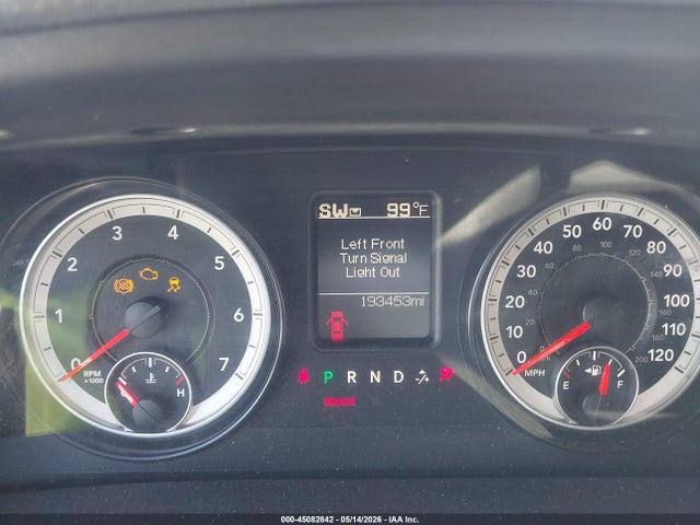 45082842 :رقم المزاد ، 1C6RR6FTXFS624314 vin ، 2015 Ram 1500 Express مزاد بيع