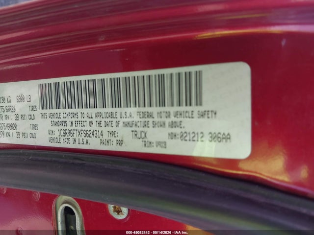 45082842 :رقم المزاد ، 1C6RR6FTXFS624314 vin ، 2015 Ram 1500 Express مزاد بيع