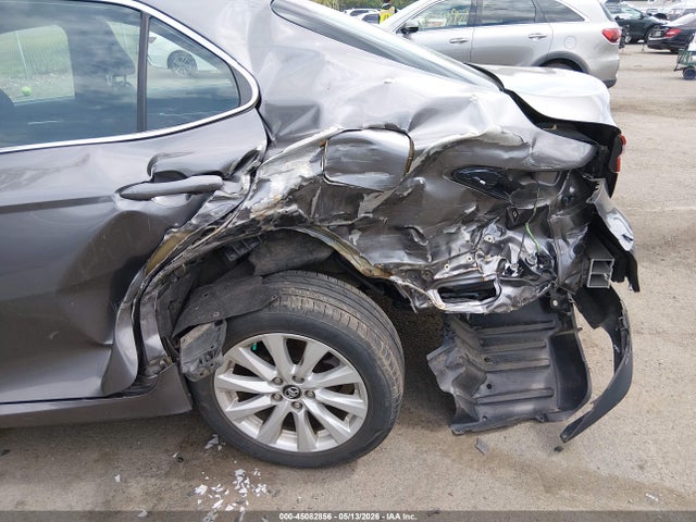Toyota CAMRY LE 2019 4T1B11HK5KU856841 Image 6