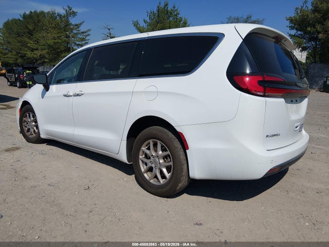 Продажа на аукционе авто 2024 Chrysler Pacifica Touring, vin: 2C4RC1FG6RR109719, номер лота: 45082863