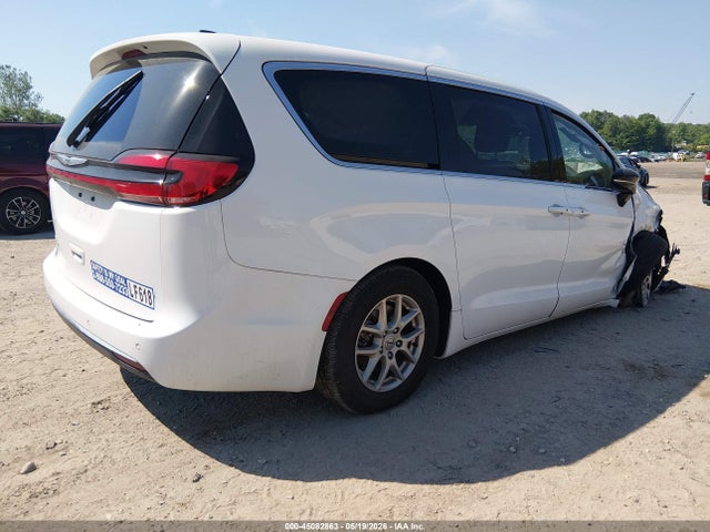Продажа на аукционе авто 2024 Chrysler Pacifica Touring, vin: 2C4RC1FG6RR109719, номер лота: 45082863