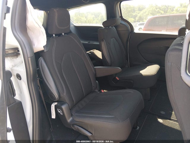 Продажа на аукционе авто 2024 Chrysler Pacifica Touring, vin: 2C4RC1FG6RR109719, номер лота: 45082863