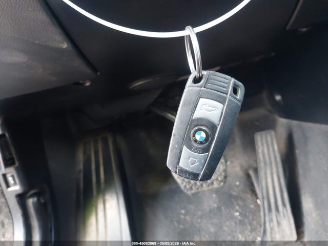2010 Bmw 535i Xdrive მანქანა იყიდება აუქციონზე, vin: WBANV9C57AC390434, აუქციონის ნომერი: 45082869