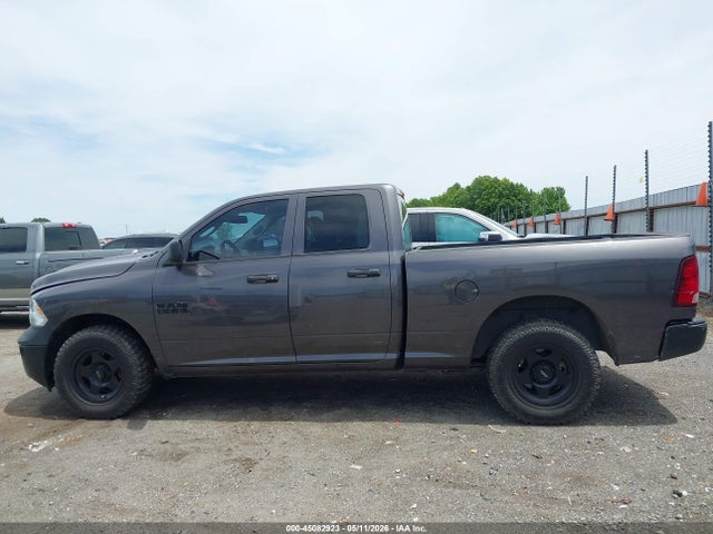 2018 Ram 1500 Tradesman  4x2 6'4 Box მანქანა იყიდება აუქციონზე, vin: 1C6RR6FG8JS304243, აუქციონის ნომერი: 45082923