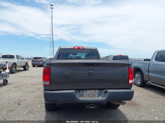 2018 Ram 1500 Tradesman  4x2 6'4 Box მანქანა იყიდება აუქციონზე, vin: 1C6RR6FG8JS304243, აუქციონის ნომერი: 45082923