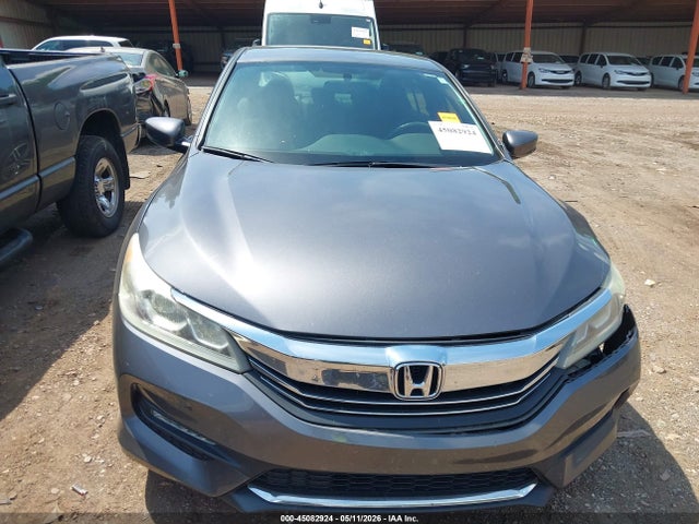 Продаж на аукціоні авто 2017 Honda Accord Sport, vin: 1HGCR2F55HA031656, номер лоту: 45082924
