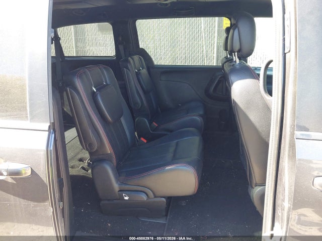 2016 Dodge Grand Caravan R/t მანქანა იყიდება აუქციონზე, vin: 2C4RDGEGXGR329797, აუქციონის ნომერი: 45082976