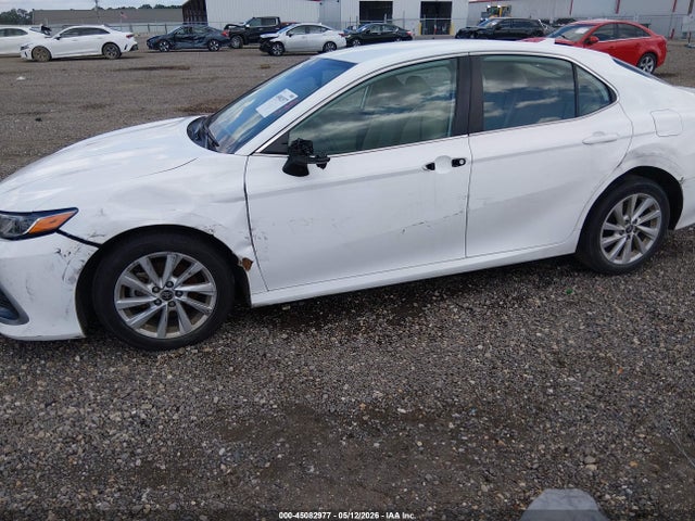 Aukcja sprzedaży 2022 Toyota Camry Le, vin: 4T1C11AK6NU036738, numer aukcji: 45082977