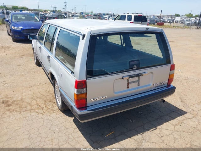 1988 Volvo 760 Gle მანქანა იყიდება აუქციონზე, vin: YV1GA8753J0021481, აუქციონის ნომერი: 45083011