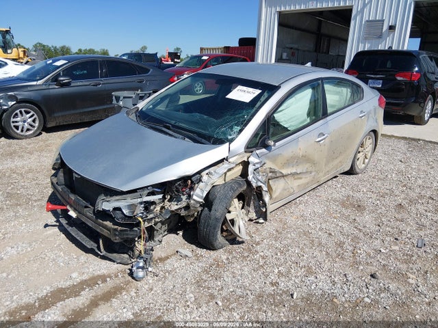 KIA FORTE LX 2016 KNAFX4A68G5455012 Image 2