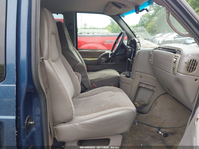 2003 Chevrolet Astro მანქანა იყიდება აუქციონზე, vin: 1GNDM19X43B131766, აუქციონის ნომერი: 45083030