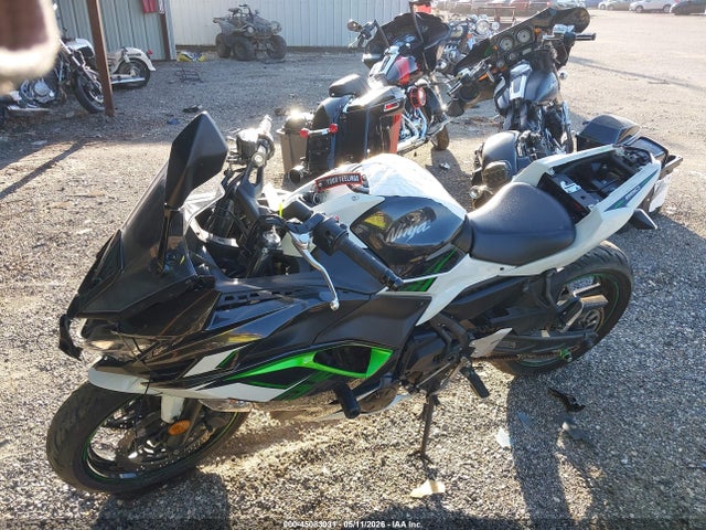 Kawasaki Ex650 N 2022 ML5EXEN16NDA76108 Image 13