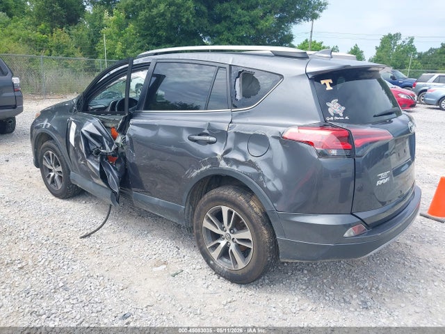 Toyota Rav4 Xle 2018 2T3WFREV0JW481477 Image 3