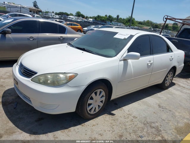 2005 Toyota Camry Le მანქანა იყიდება აუქციონზე, vin: 4T1BE32KX5U604466, აუქციონის ნომერი: 45083037