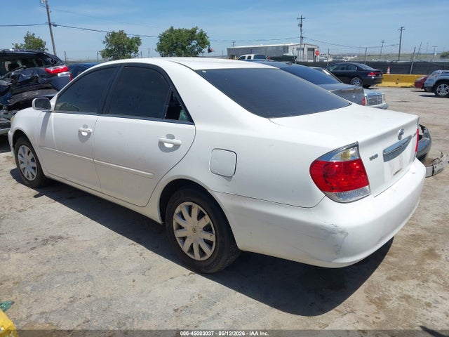 2005 Toyota Camry Le მანქანა იყიდება აუქციონზე, vin: 4T1BE32KX5U604466, აუქციონის ნომერი: 45083037