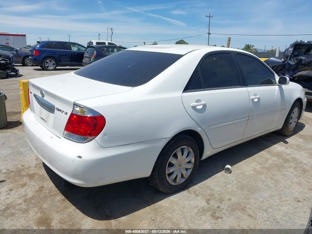 2005 Toyota Camry Le მანქანა იყიდება აუქციონზე, vin: 4T1BE32KX5U604466, აუქციონის ნომერი: 45083037