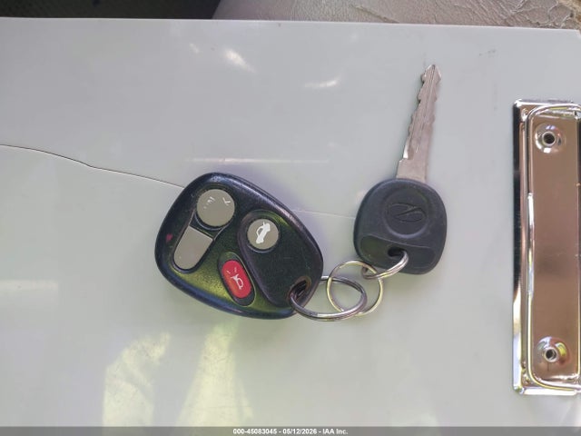 45083045 :رقم المزاد ، 1G3WX52K2WF404800 vin ، 1998 Oldsmobile Intrigue Gls مزاد بيع