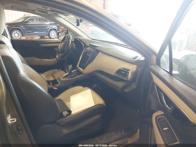 45083048 :رقم المزاد ، 4S4BTANC4N3134696 vin ، 2022 Subaru Outback Limited مزاد بيع