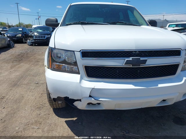 45083081 :رقم المزاد ، 1GNSK2E03BR124664 vin ، 2011 Chevrolet Tahoe Commercial Fleet مزاد بيع