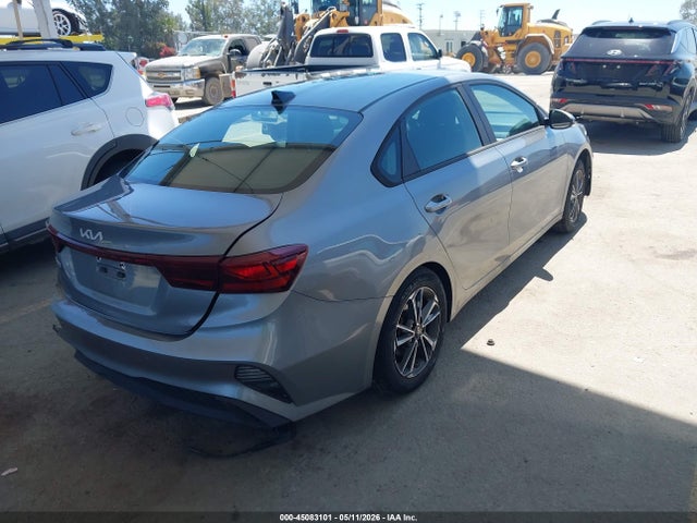 3KPF24AD2PE505178 KIA Forte Lxs