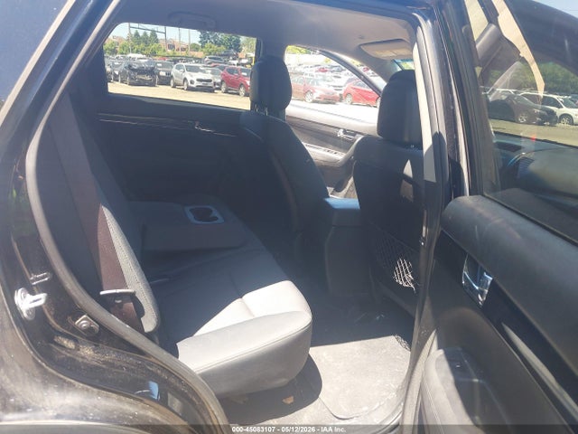 Продажа на аукционе авто 2012 Kia Sorento Lx, vin: 5XYKTCA68CG288790, номер лота: 45083107