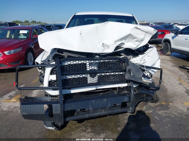 45083108 :رقم المزاد ، 1C6RR6FG2HS736109 vin ، 2017 Ram 1500 Tradesman Quad Cab 4x2 6'4 Box مزاد بيع