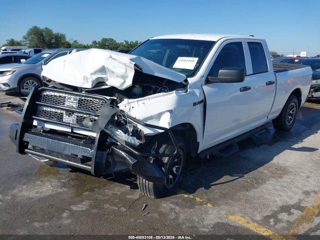45083108 :رقم المزاد ، 1C6RR6FG2HS736109 vin ، 2017 Ram 1500 Tradesman Quad Cab 4x2 6'4 Box مزاد بيع