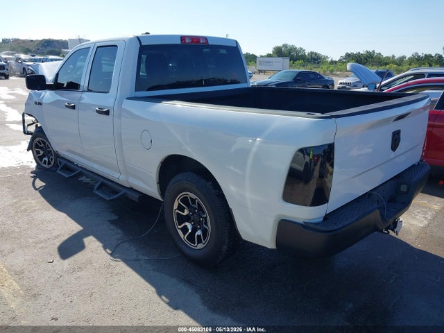 45083108 :رقم المزاد ، 1C6RR6FG2HS736109 vin ، 2017 Ram 1500 Tradesman Quad Cab 4x2 6'4 Box مزاد بيع