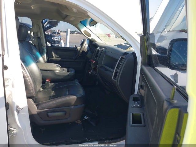 45083108 :رقم المزاد ، 1C6RR6FG2HS736109 vin ، 2017 Ram 1500 Tradesman Quad Cab 4x2 6'4 Box مزاد بيع