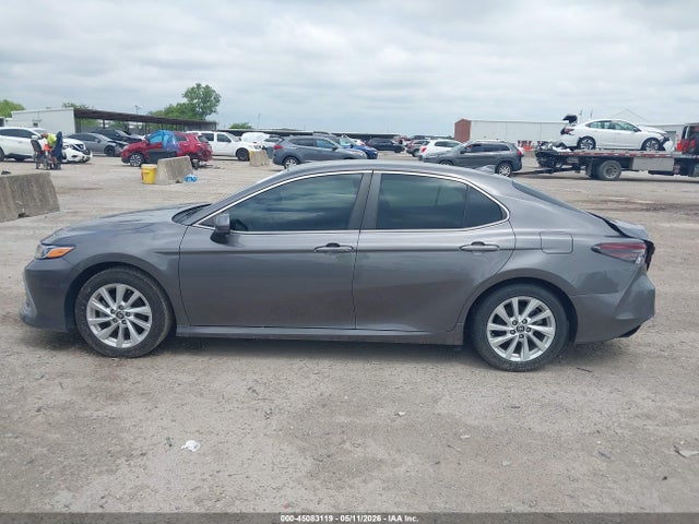 Aukcja sprzedaży 2021 Toyota Camry Le, vin: 4T1C11AK8MU565123, numer aukcji: 45083119